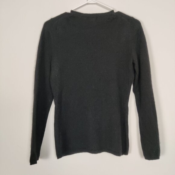 Lord & Taylor Women's Sweater Size M Gray Cashmere Business Casual Chic - Picture 3 of 6